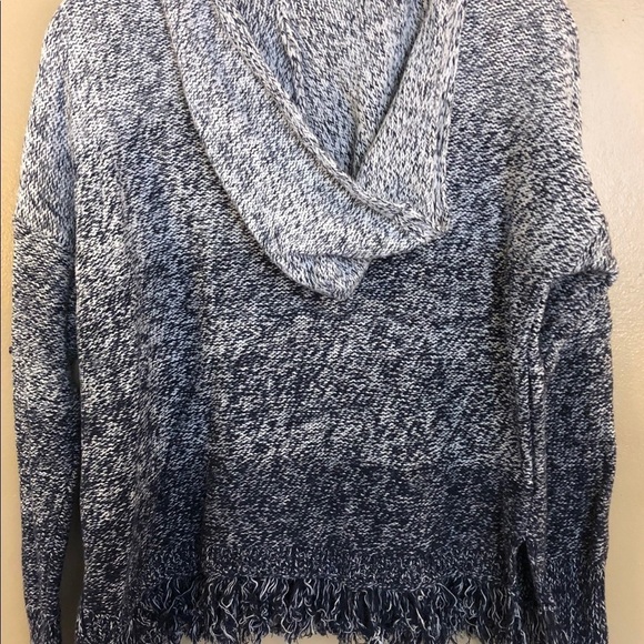 Hooded Sweater by Hollister - Picture 6 of 7